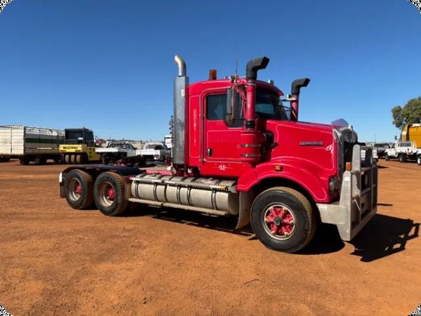 2011 Kenworth T409 SAR 6x4 Prime Mover (EX CORPORATE) image