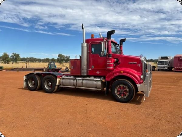 2010 Kenworth T409 SAR 6x4 Prime Mover (EX CORPORATE) image
