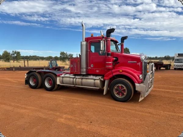 2010 Kenworth T408 6x4 Prime Mover (EX CORPORATE) image