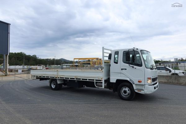 2013 Fuso Fighter 1024 LWB image