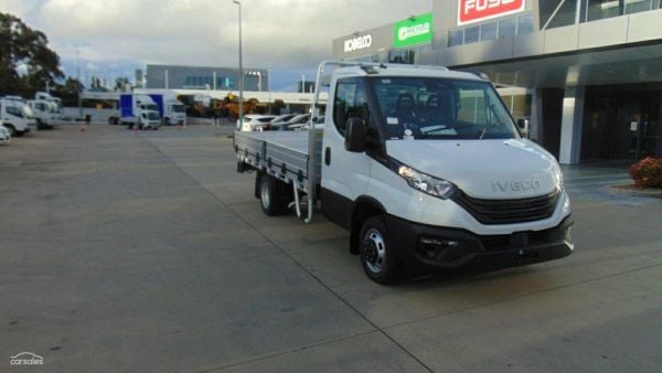 2025 Iveco 45C18 Daily image