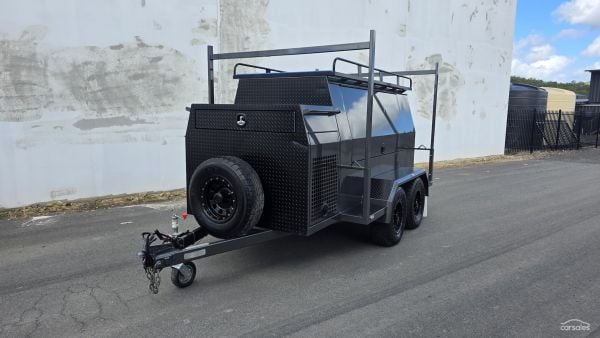 2022 McNeill Tradesman trailer image
