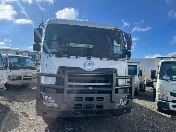 2019 UD QUON GW26.400 Dump Truck image