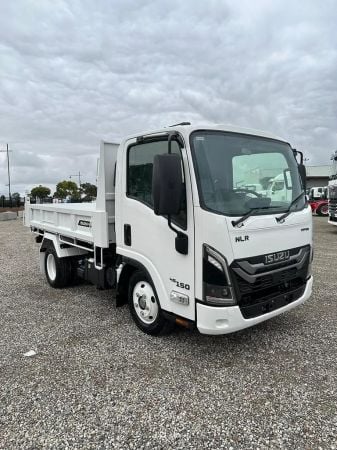 2026 Isuzu N Series NLR 45-150 DT D25 Tipper Auto image
