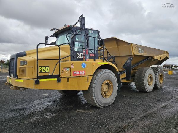 2018 Caterpillar 745 Multiple Available image