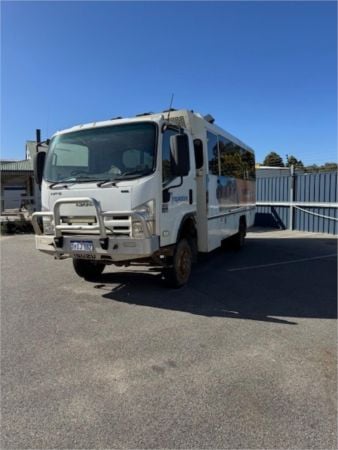 2012 Isuzu N Series Other image