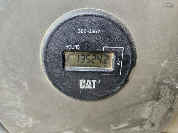2011 Caterpillar 374DL image