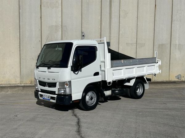 2018 MITSUBISHI FUSO CANTER Tipper FE 515 4.5 SWB image