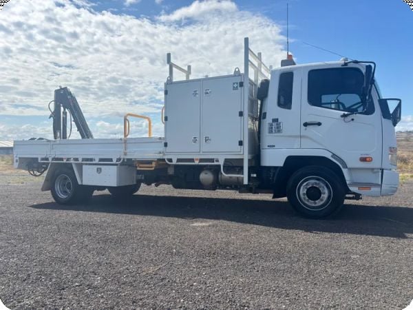 2018 Mitsubishi Fuso Fighter 1124 4x2 Tray Truck image