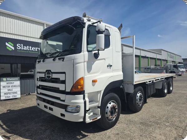 2017 Hino 700 FY 8x4 Tray Truck (Manual) (34T GVM) **IMPORT** image