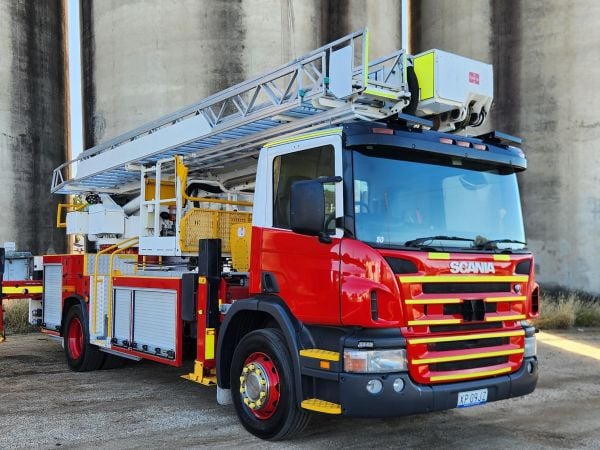 2006 SCANIA P310 Farm Truck