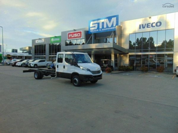 2026 Iveco 70C21A8 Dual Cab Daily image
