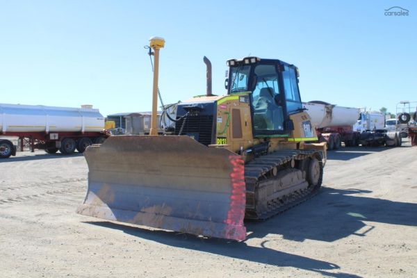 2014 CATERPILLAR D6K2 image