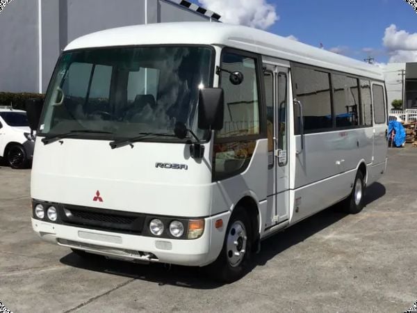 2005 Mitsubishi BE600 Rosa Bus (23 Seat) (Wheel Chair Lift) image