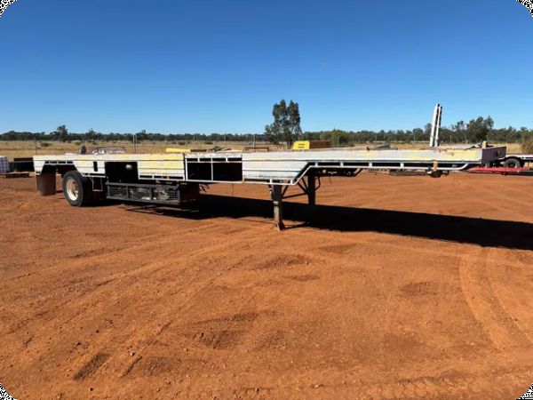 Incomplete Extendable Flat Top Dual Axle Trailer image
