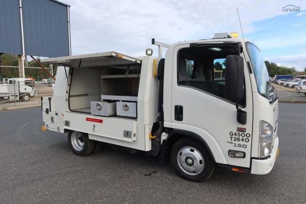 2019 Isuzu N Series NLR 45-150 Servicepack X image