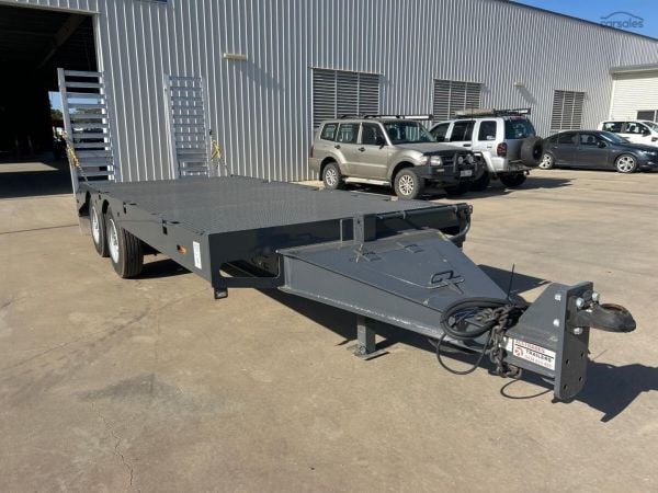 2025 Custom All-Tow TC image