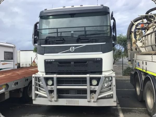 2017 Volvo FH 6x4 Prime Mover (Non Mobile) image