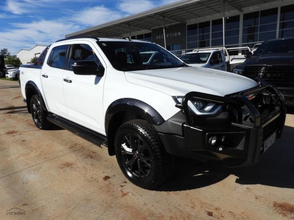 2023 Isuzu D-MAX X-TERRAIN Auto 4x4 MY23 image