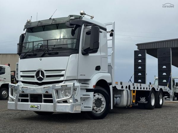 2019 Mercedes-Benz Actros 2646L Ready for Work image