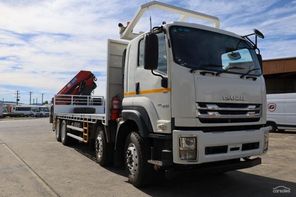 2022 Isuzu F Series FYJ300-350 8x4 Tray with Rear Crane image