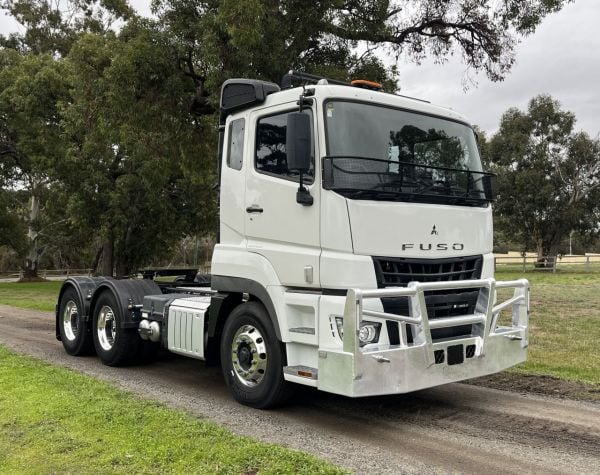 2022 Fuso FV74 Prime Mover image