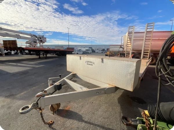 2020 Universal Tri-Axle Plant Trailer (Ex Council) image