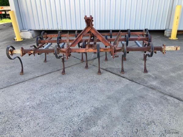 International Vibra Shank Frame image