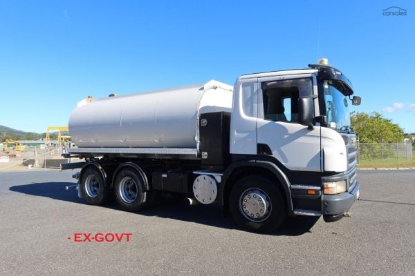 2011 Scania P Series P360 6x4 image