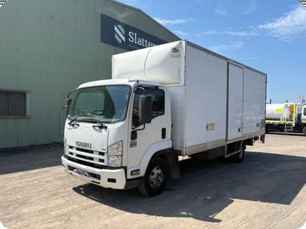 2013 Isuzu FRR 500 Long Sitec 205 Pantech *Mechanical Issues* image