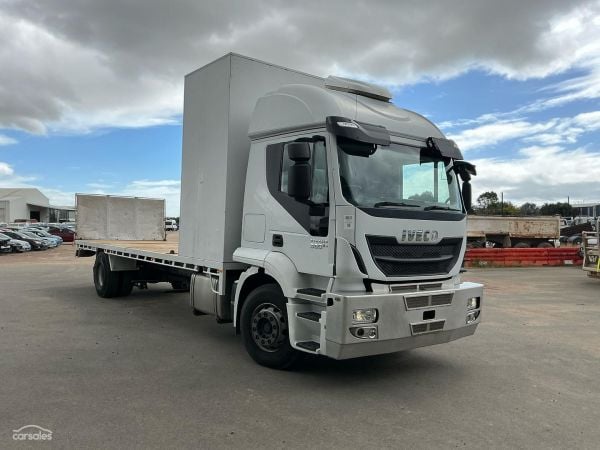 2019 Iveco Stralis 360 image