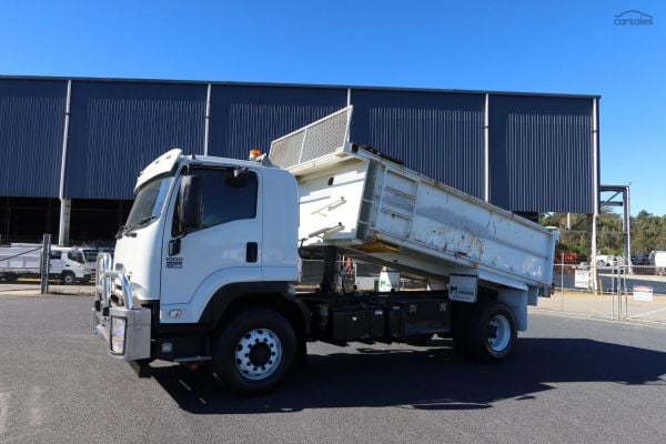 2014 Isuzu F Series FVR 1000 Auto image