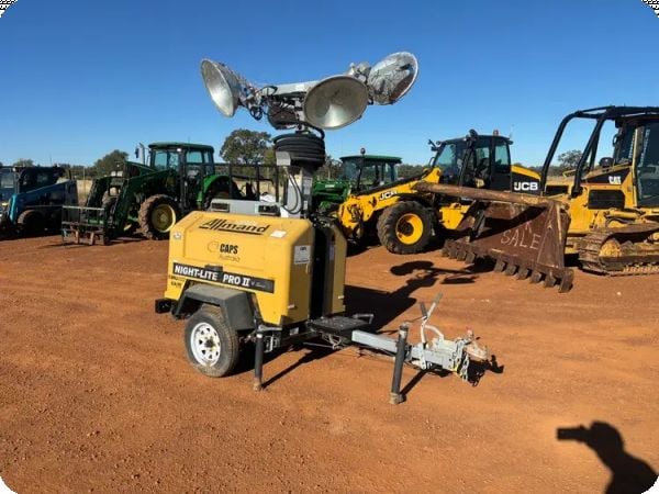 2013 Allmand Single Axle Lighting Tower Trailer image