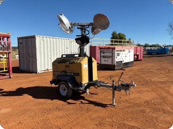 2013 Allmand Single Axle Lighting Tower Trailer image