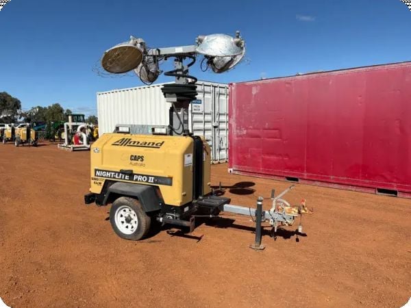 2013 Allmand Single Axle Lighting Tower Trailer image