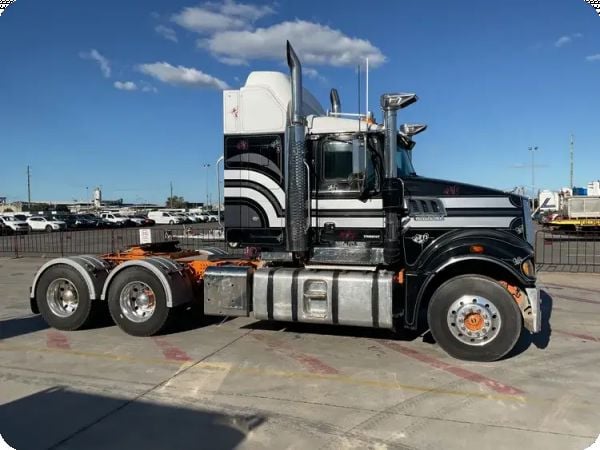 2013 Mack Trident 6x4 Prime Mover image