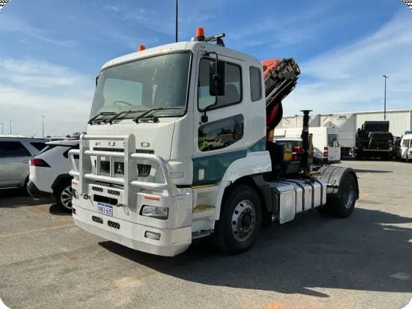 2017 Mitsubishi Fuso Prime 4x2 Prime Mover With Palfinger Crane image