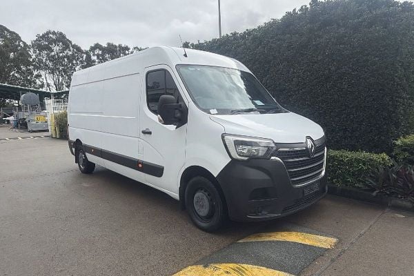 2020 Renault Master Pro 110kW X62 Phase 2 SWB Low Roof image