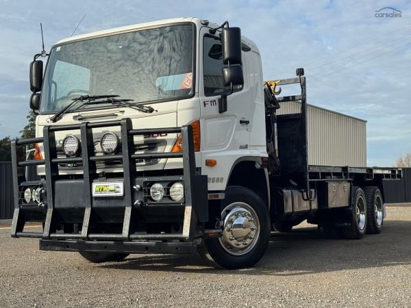 2017 Hino 500 Series FM2628 LOW KMS image
