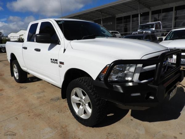 2021 RAM 1500 Express SWB Auto 4x4 MY21 image