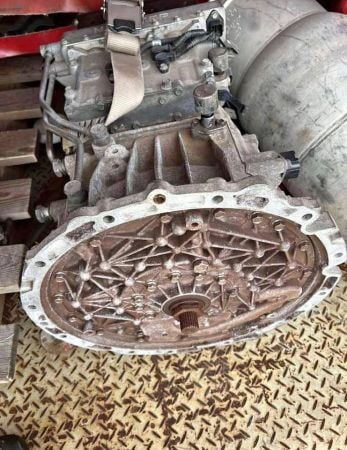 MITSUBISHI FUSO GEARBOXES FOR SALE image