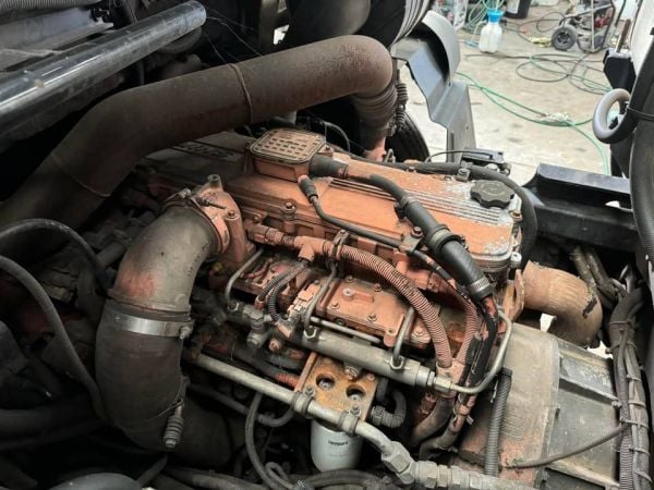 2012 Cummins engine cummins image