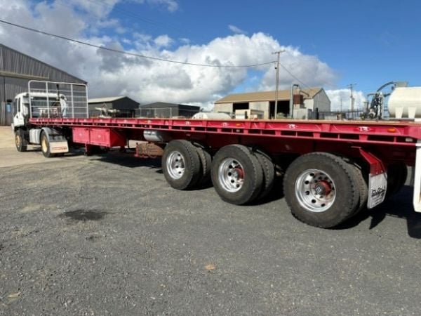 2021 Loughlin R/T Lead/Mid Flat top Tri axle image
