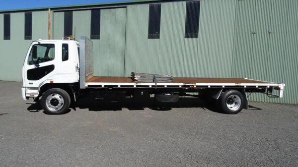 2010 MITSUBISHI FUSO FM600 2281 image