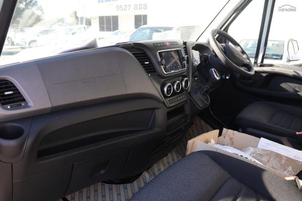 2024 Iveco Daily 50C21V image