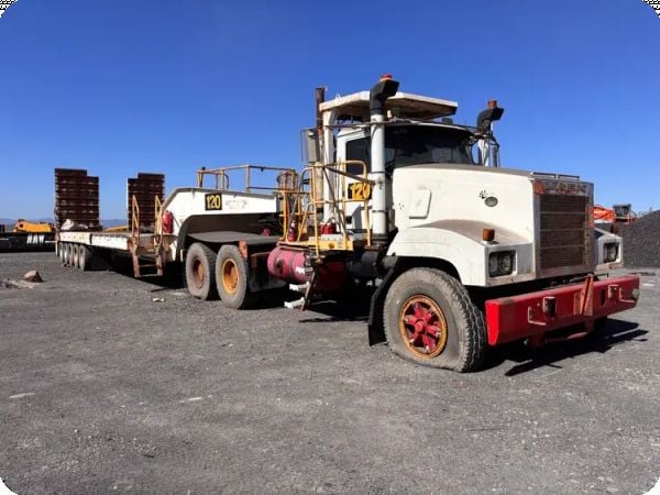 2007 Mack Titan CLR854RSX Prime Mover & Drake 5 Axle Minesite Transporter image