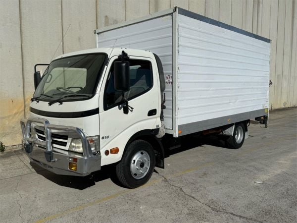 2011 HINO 300 PANTECH XZU419R 616 AUTO image