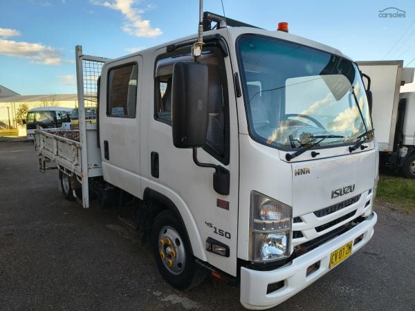 2016 Isuzu N Series NNR 45-150 image
