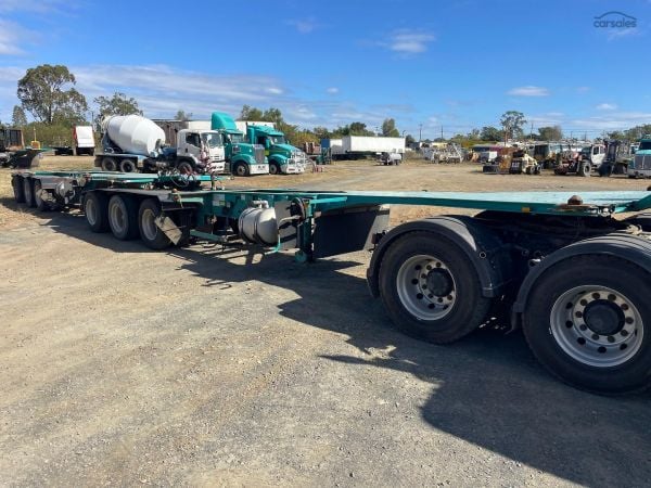 2019 Haulmark 3ST37 image