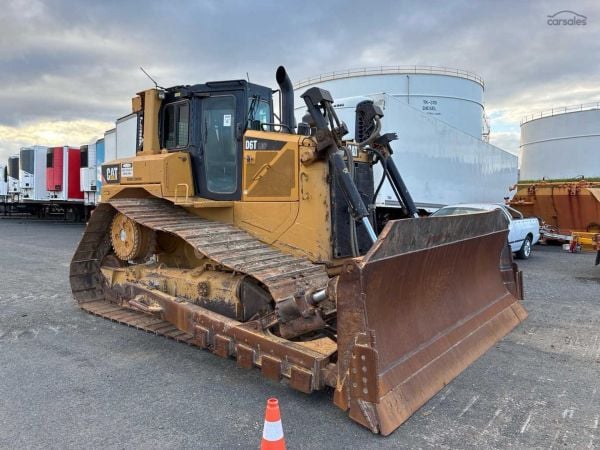 2018 Caterpillar D6T LGP image